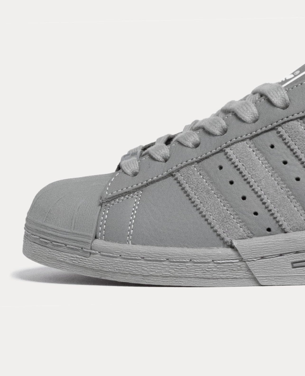 NEIGHBORHOOD x adidas Superstar