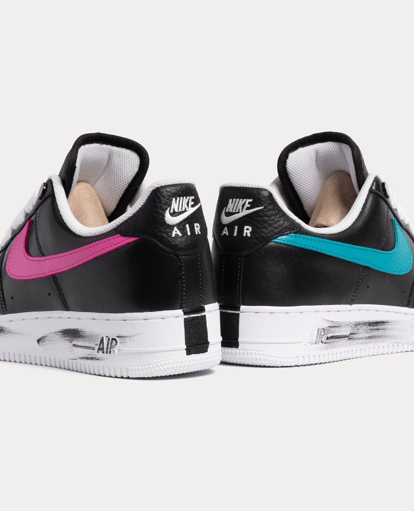 PEACEMINUSONE x Nike Air Force 1 Low 07