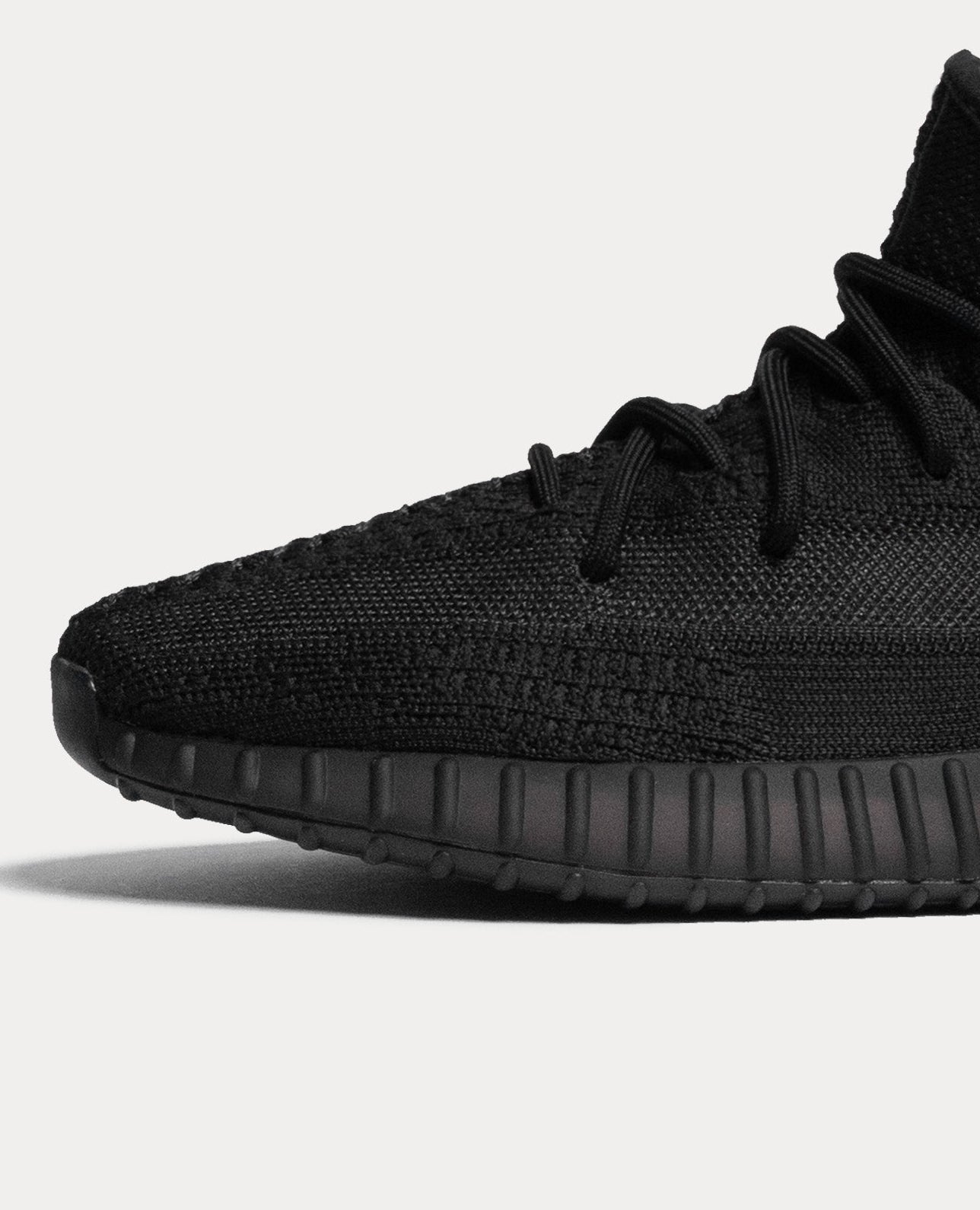 adidas Yeezy Boost 350 V2