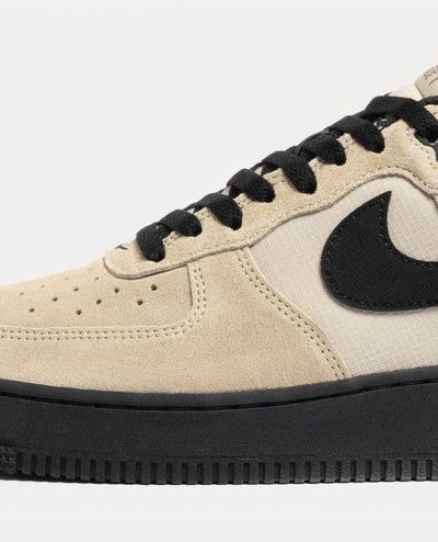 Nike Air Force 1 07 LV8