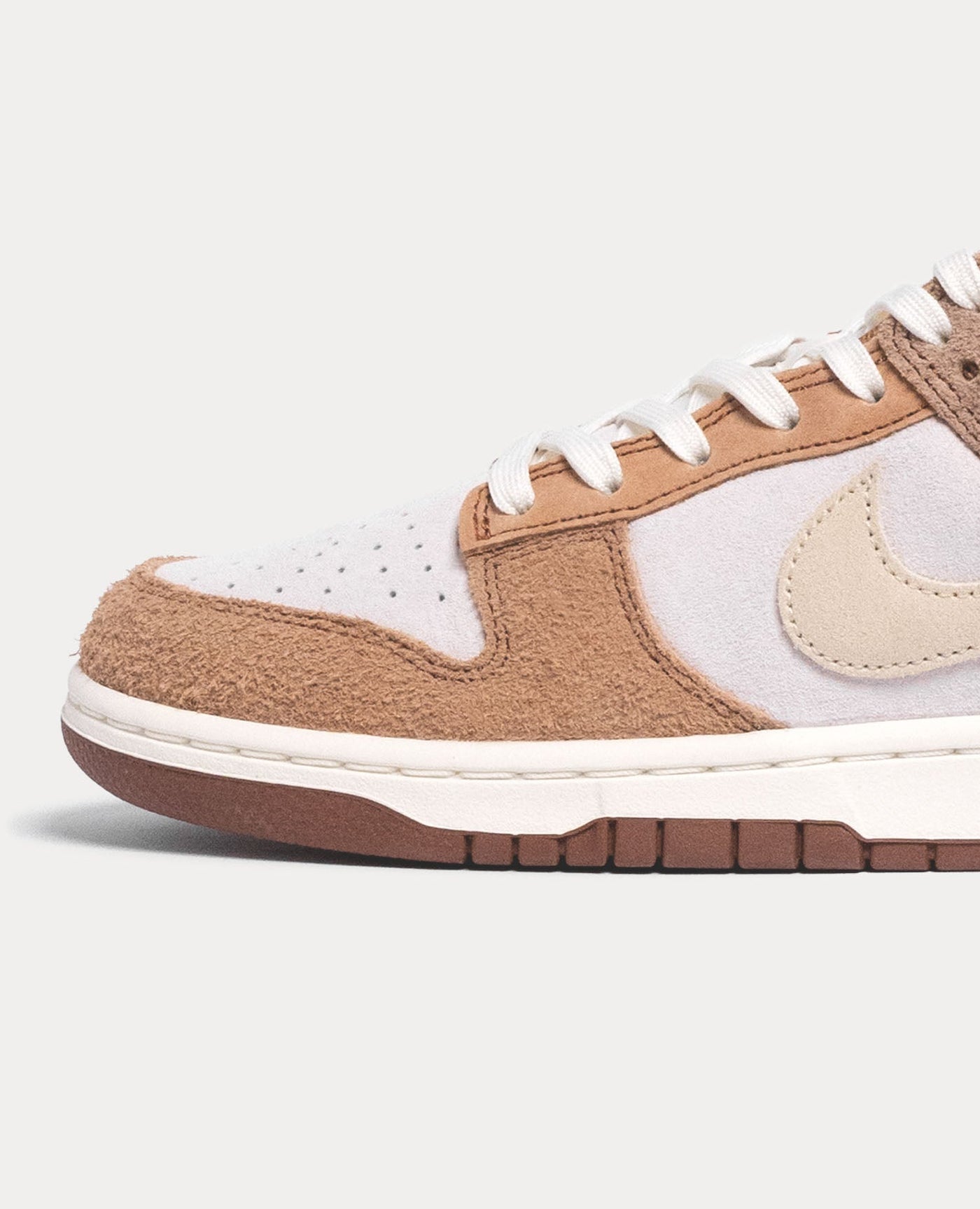 Nike Dunk Low Retro PRM