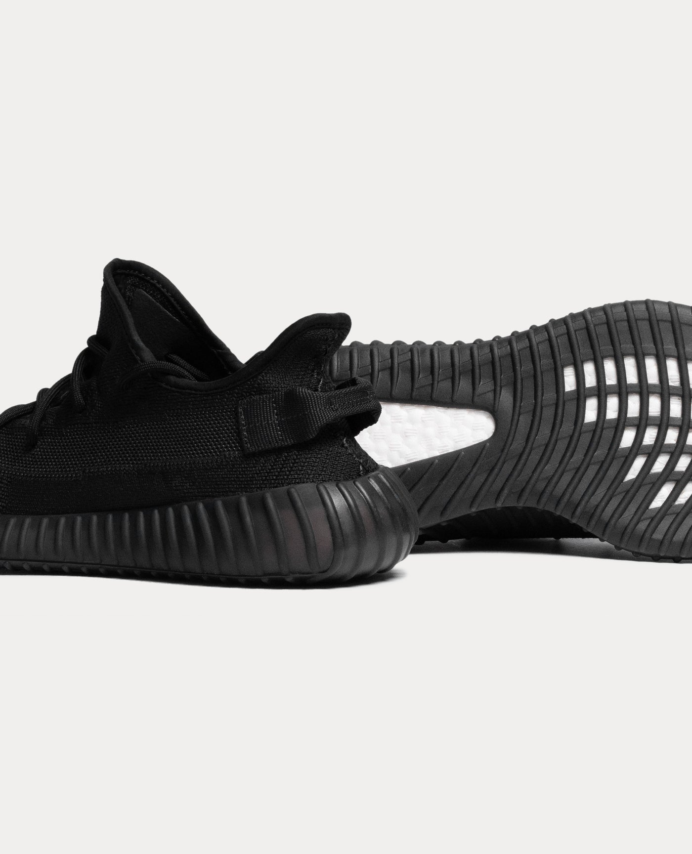 adidas Yeezy Boost 350 V2