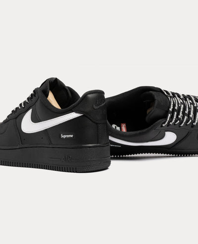 Supreme x Nike Air Force 1 Low