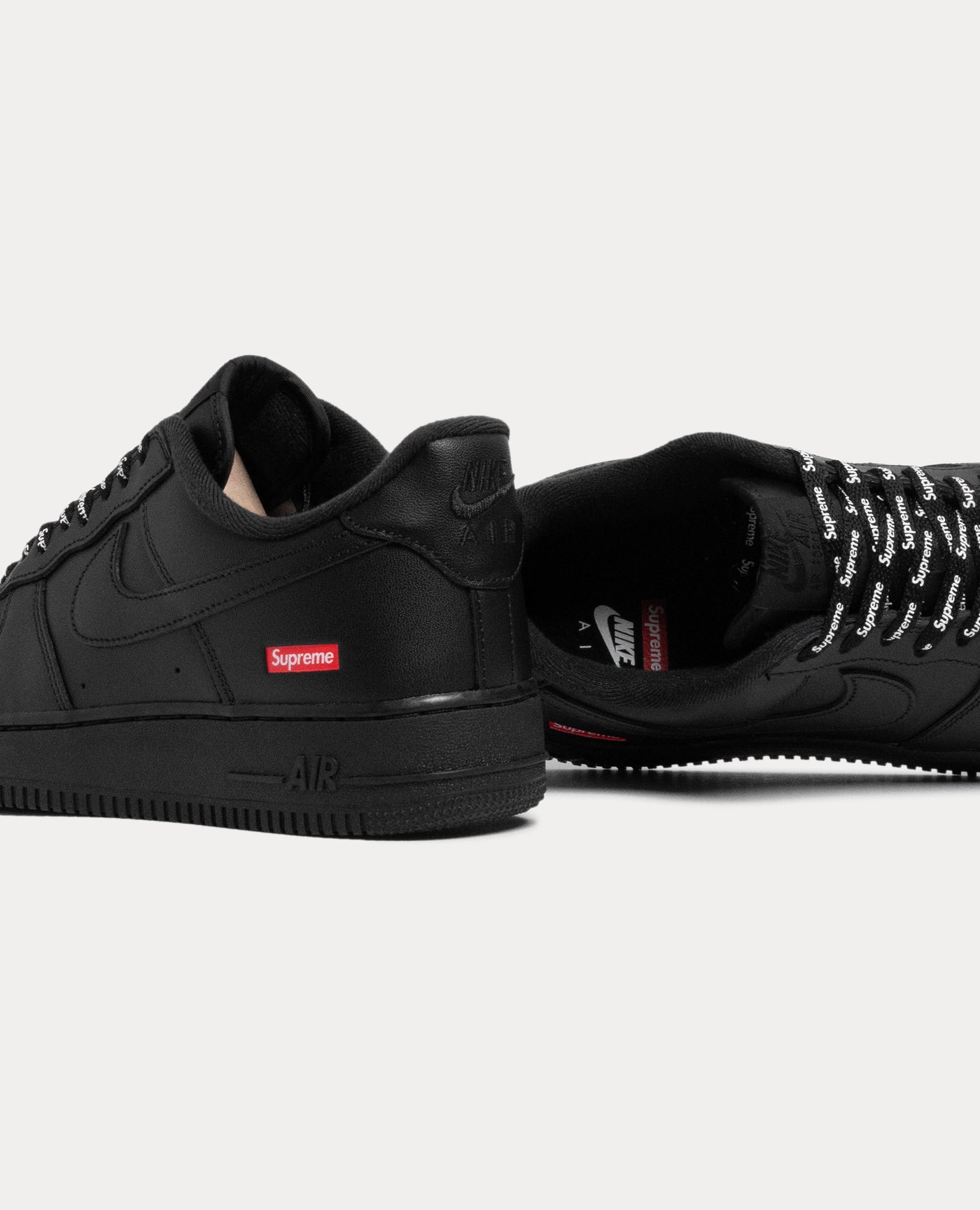 Supreme x Nike Air Force 1 Low